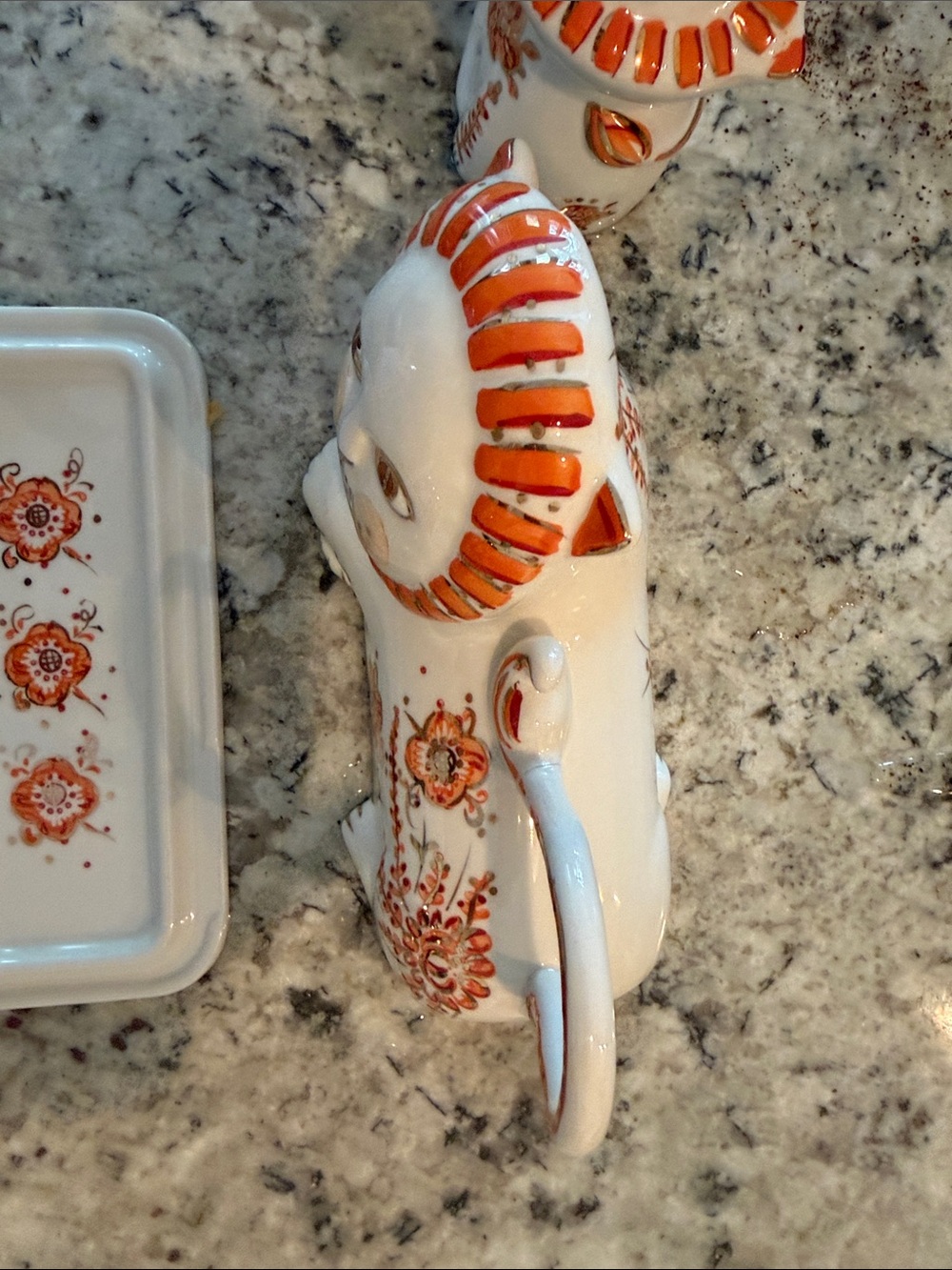 White and Orange Ceramic Tiger Butter Dish with Matching Salt & Pepper Set - Picture 3 of 8